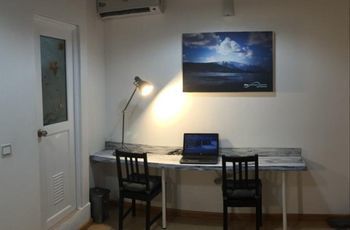 Cokes Surf Camp Hotel Thulusdhoo Bagian luar foto